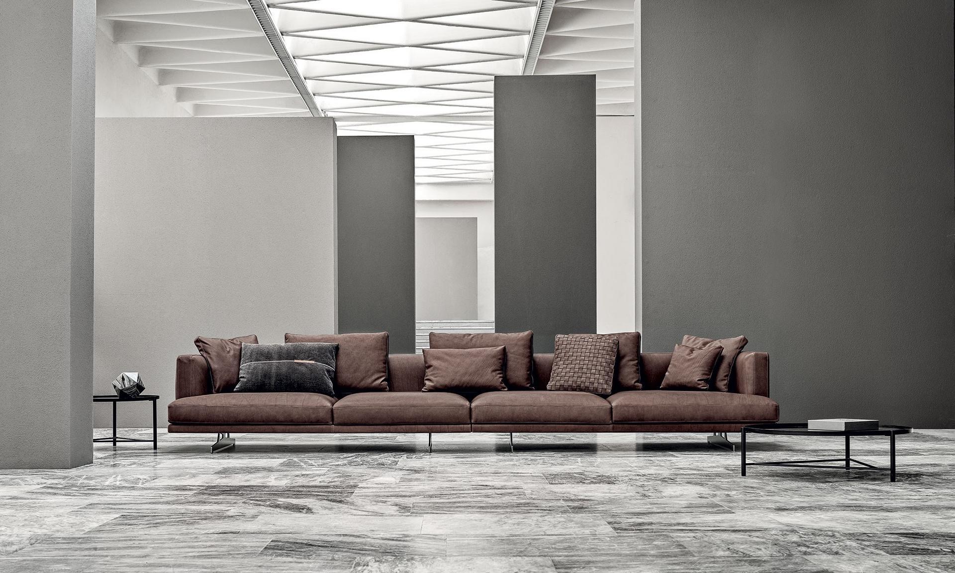 Modular fabric sofa with chaise longue | Horizon by Frigerio