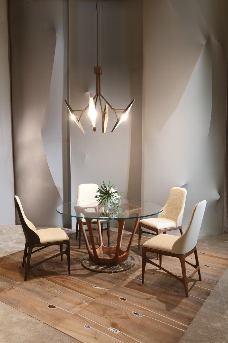 Upholstered fabric chair | Elara by Ezio Bellotti