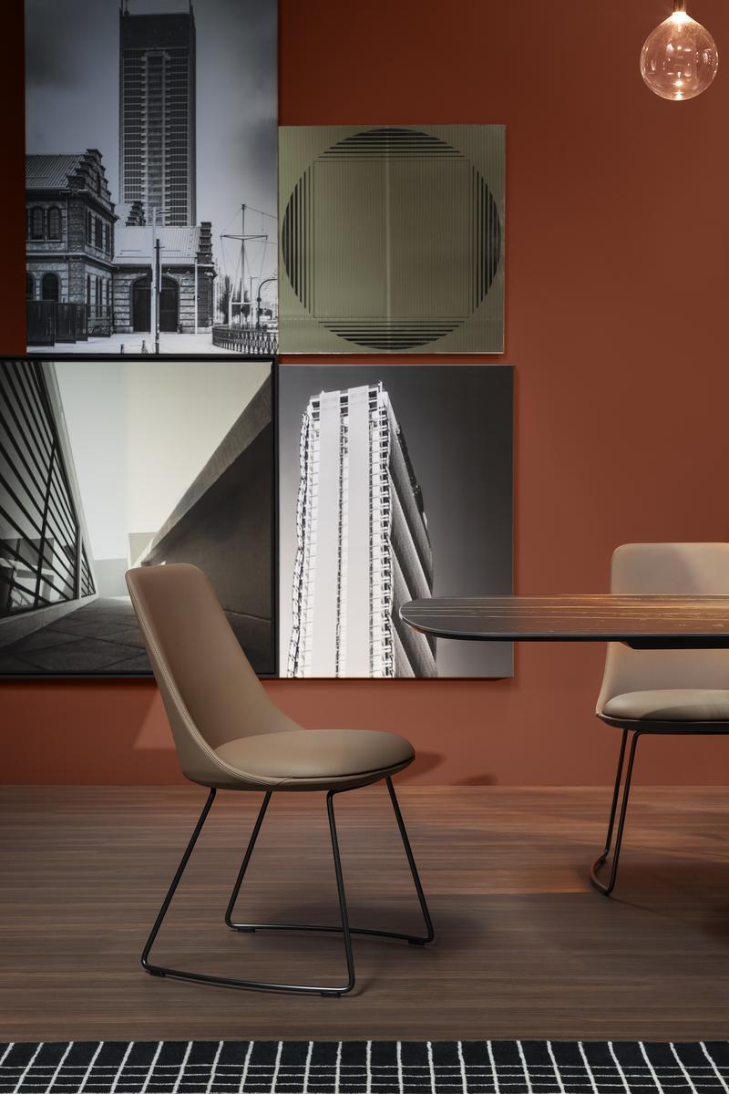 Sled base upholstered chair | Itala Si by Bonaldo