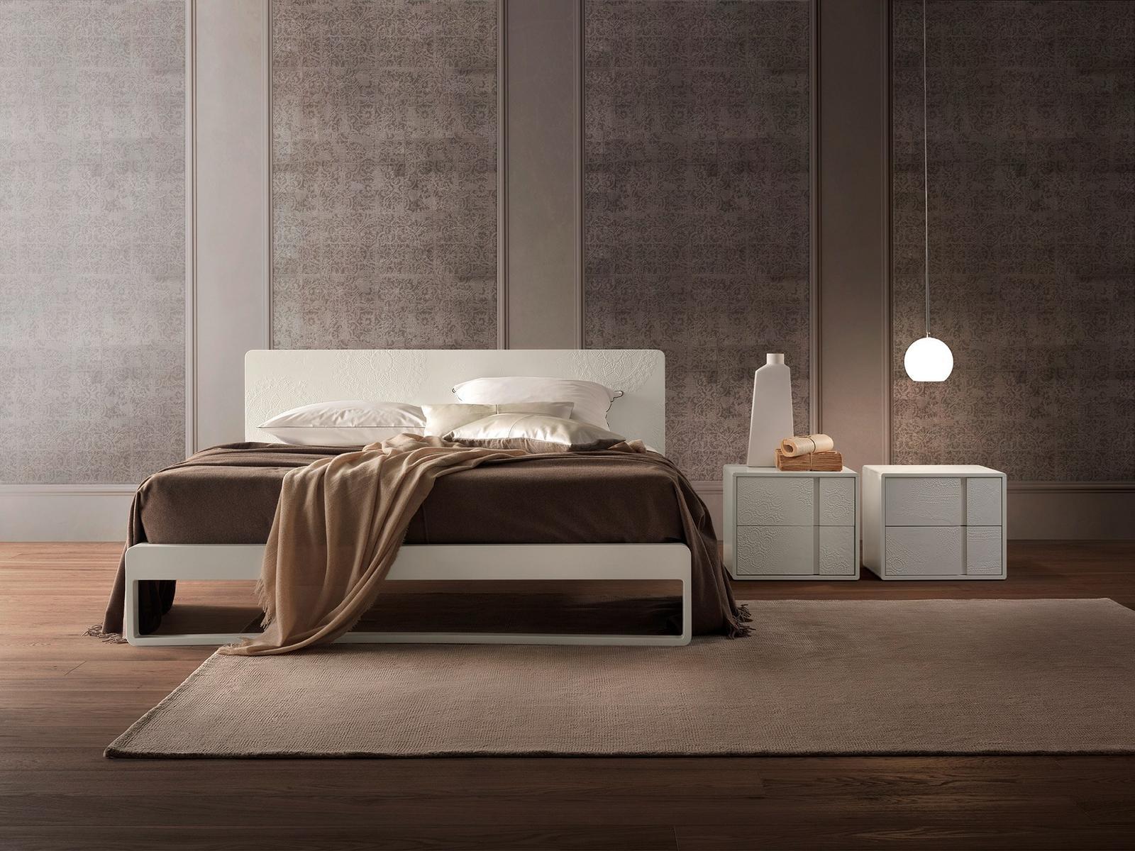 Wooden bedside table with drawers | Martin by Olivieri