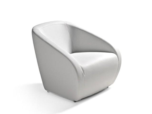 Leather armchair with armrests | Arnold by Dema