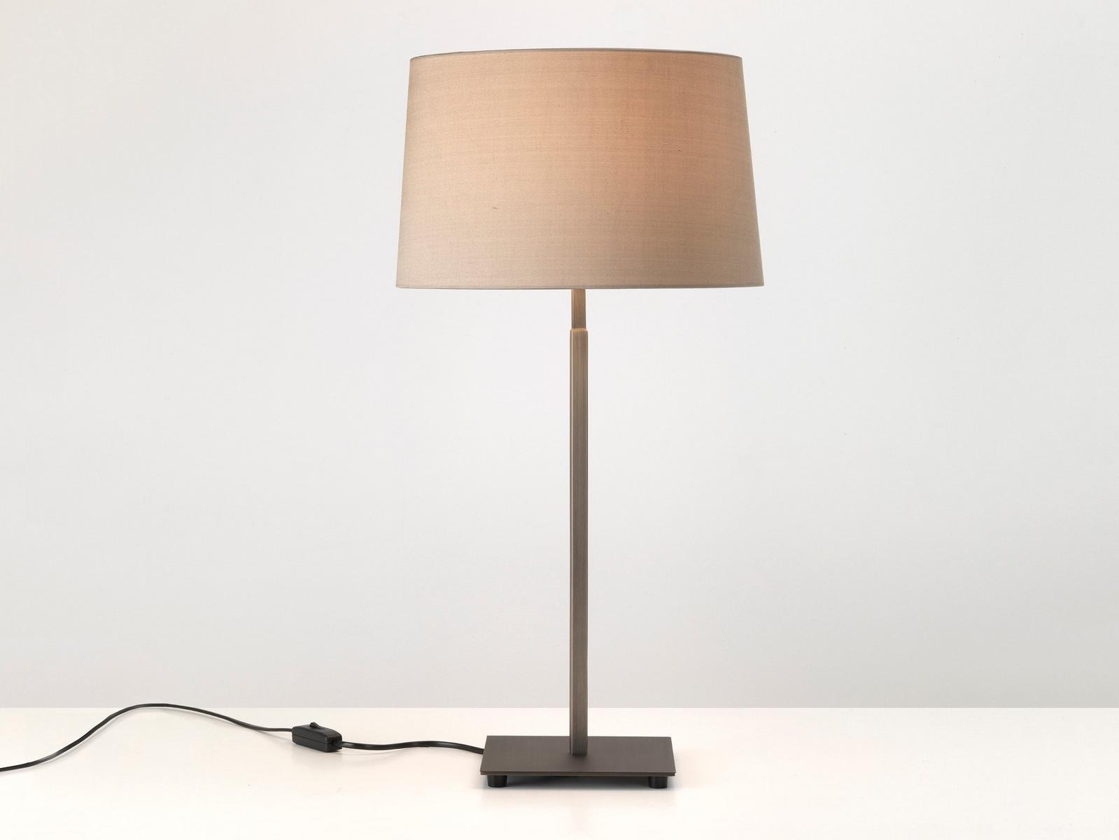 Steel table lamp | Azumi by Astro lighting