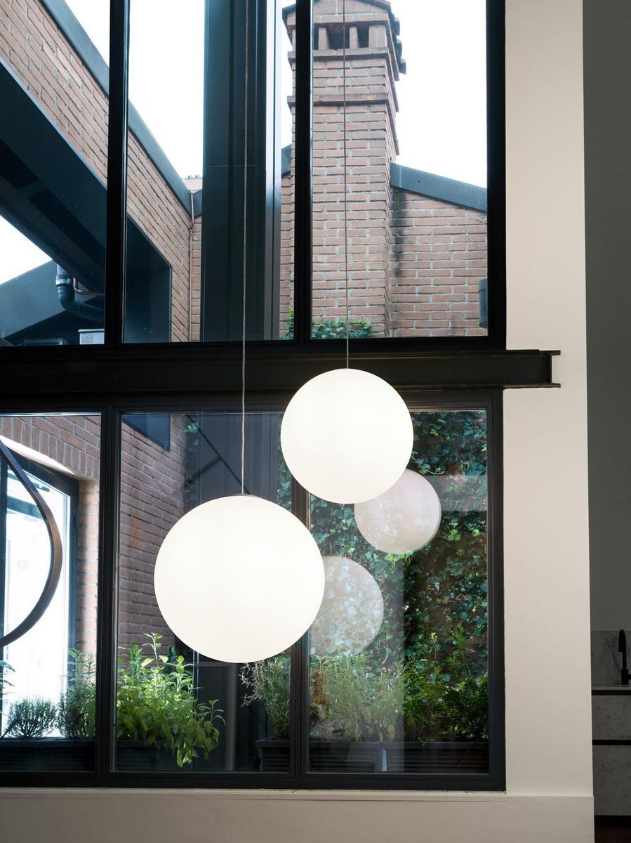 Blown glass pendant lamp | Asteroide by Nemo