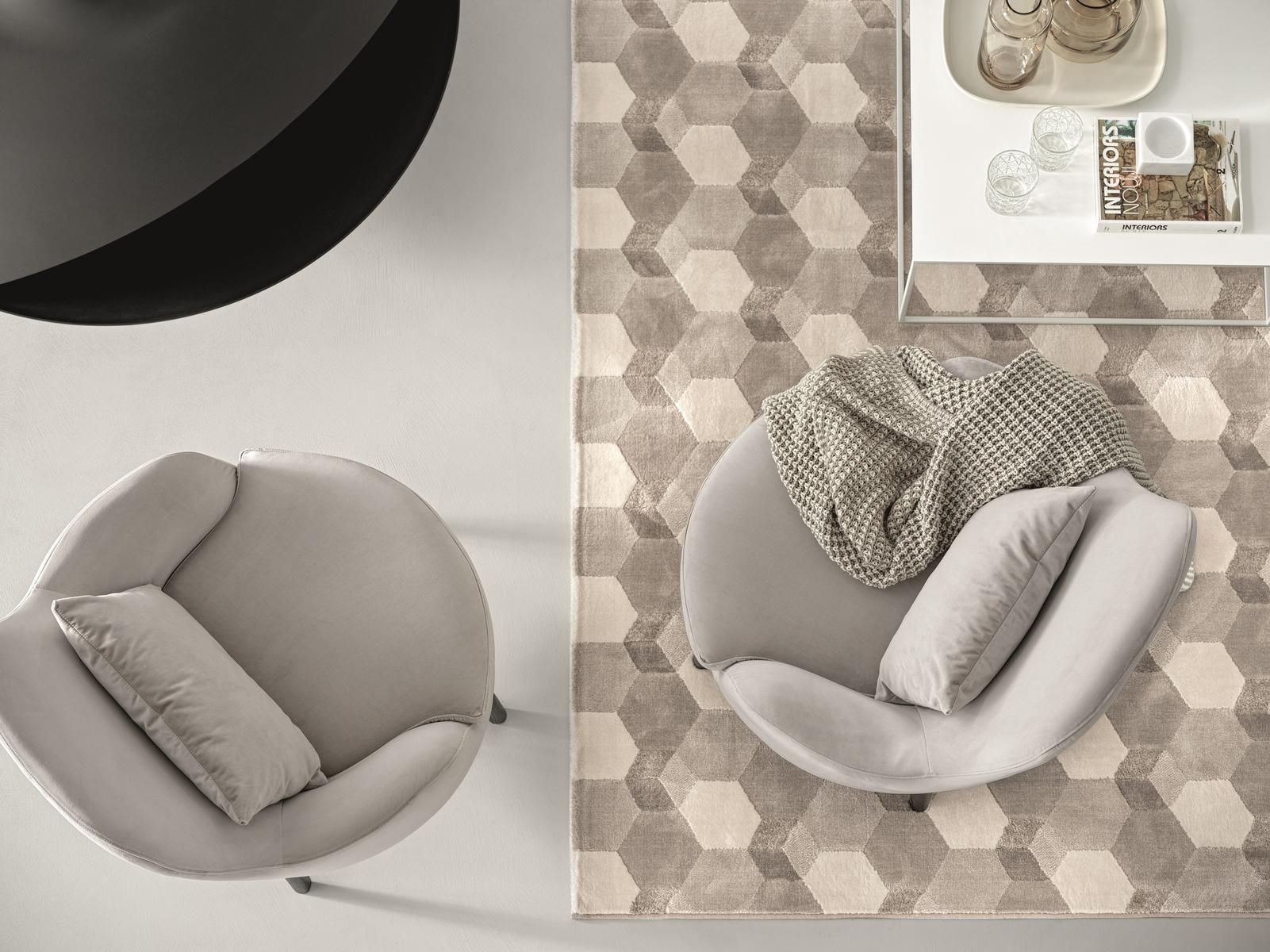 Synthetic fibre rug with geometric shapes | Cementino by Calligaris