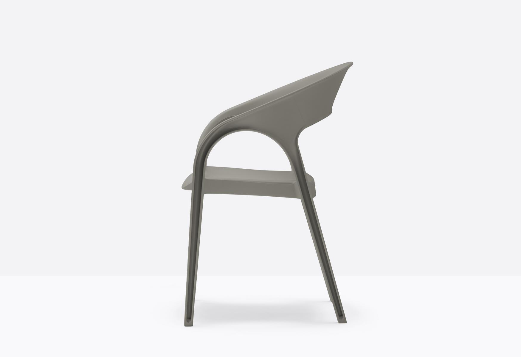 Polypropylene chair with armrests | Gossip 621 by Pedrali