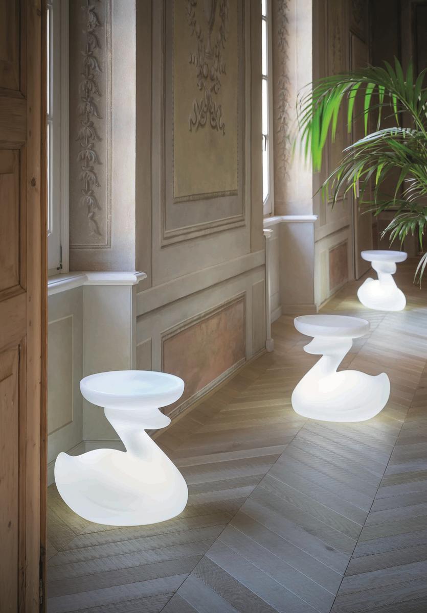 Round polyethylene garden side table with light | Theduck by Bonaldo