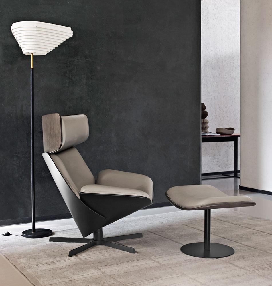Swivel armchair with 5-spoke base with headrest | Almora by B&B Italia
