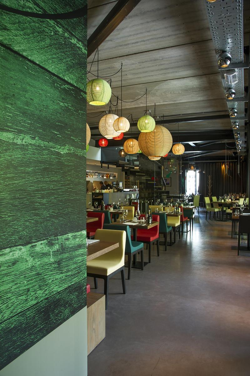 Rattan pendant lamp | Shanga by Dark