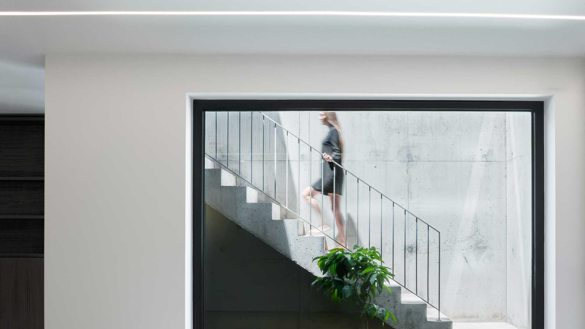 Aluminium linear lighting profile | Fifty Ho Trimless by Arkoslight
