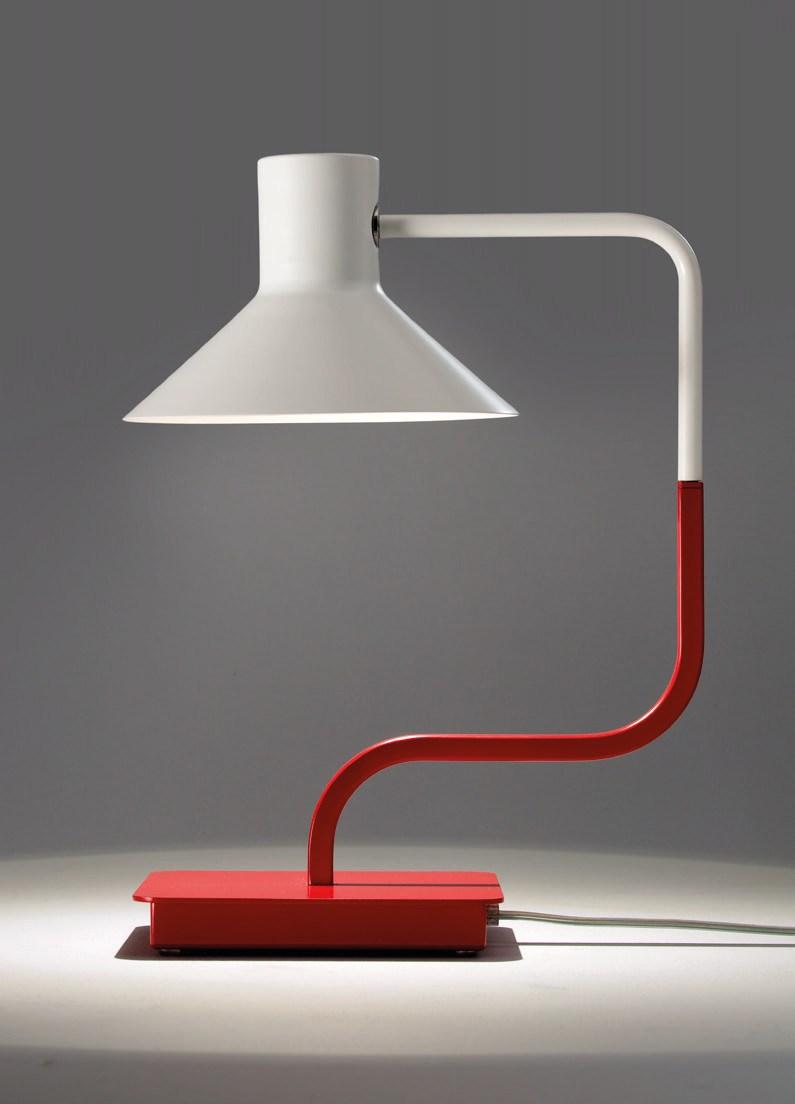 LED adjustable iron table lamp | Sister by Zava