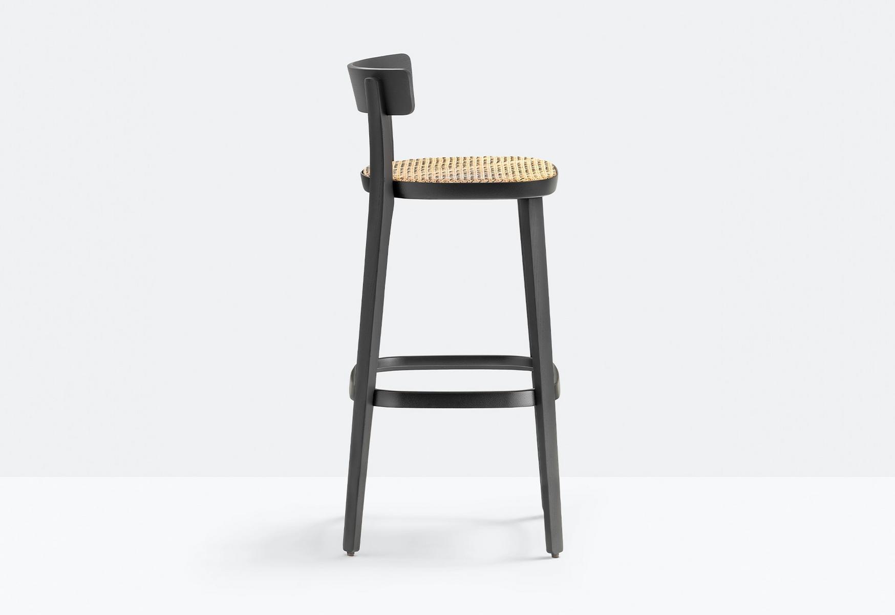 High ash stool | Folk 2926 by Pedrali