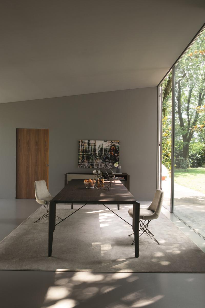 Wooden table | Glorious by Arketipo