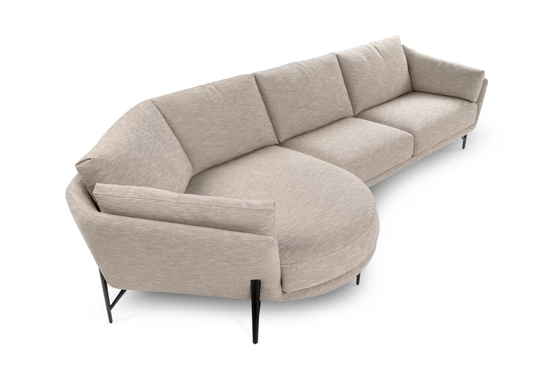 Venere sofa: Essential design, soft cushions, perfect for any space offering comfort and Italian elegance. Available in various sizes, including daybed. | Venere by Calia Italia