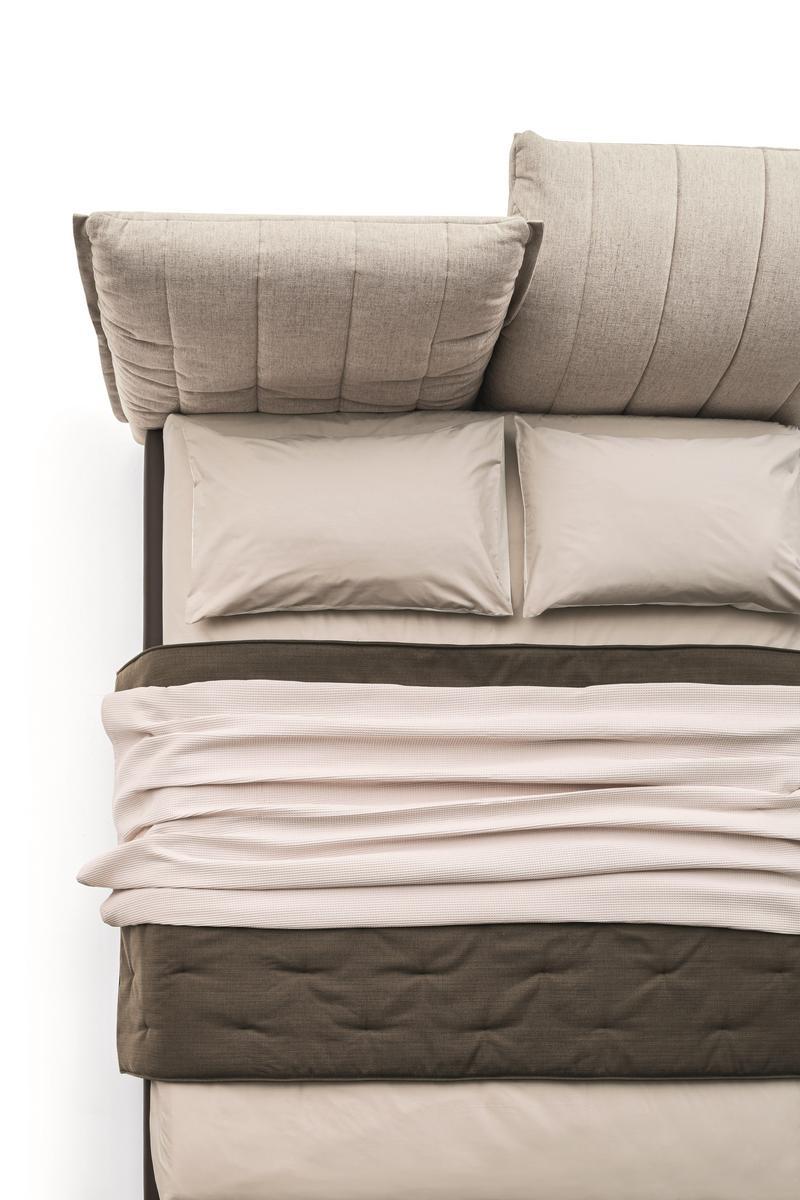 Leather and fabric bed with high headboard | On Line by Ditre Italia