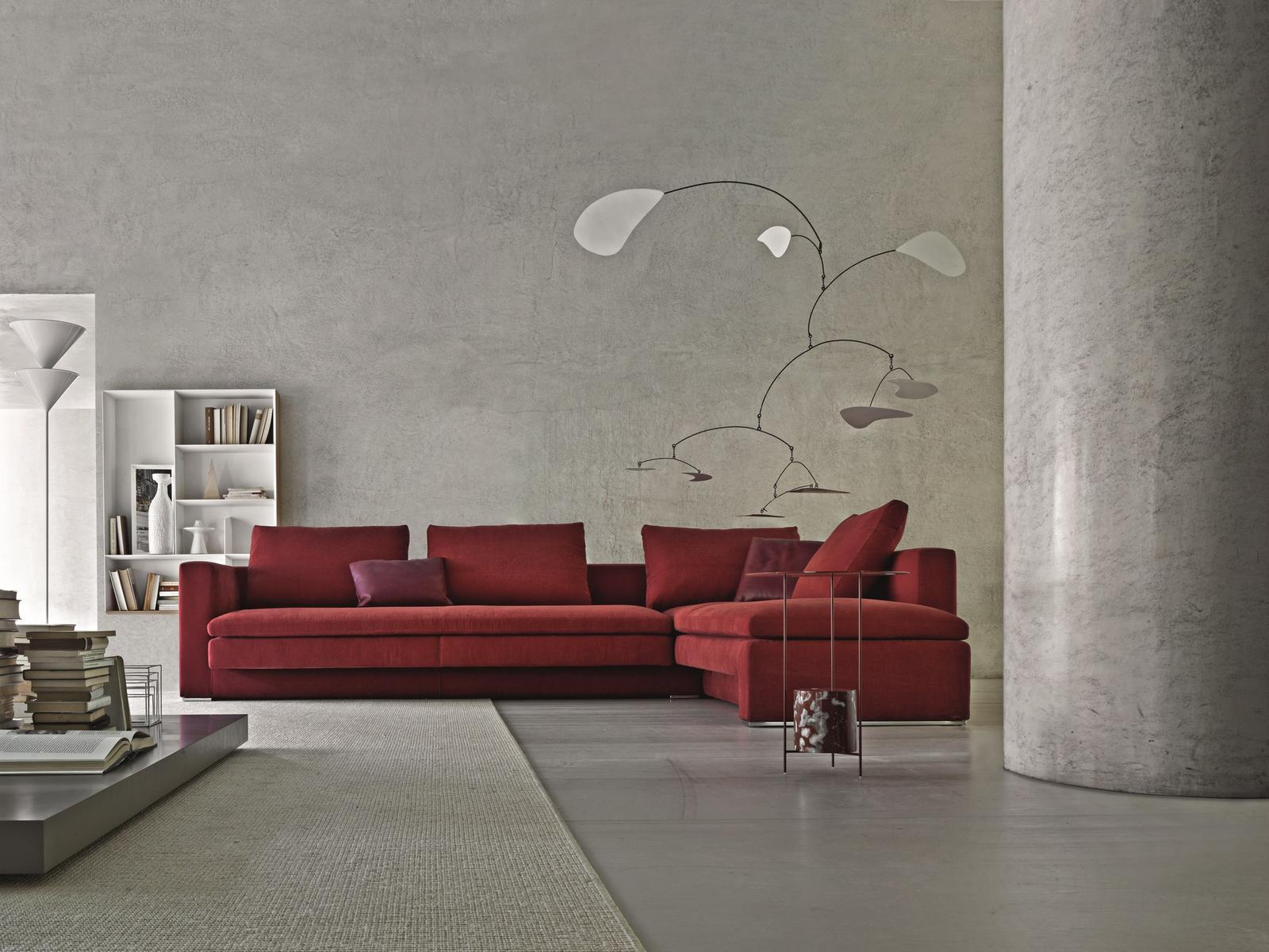 Sectional sofa | Hi-bridge by Molteni