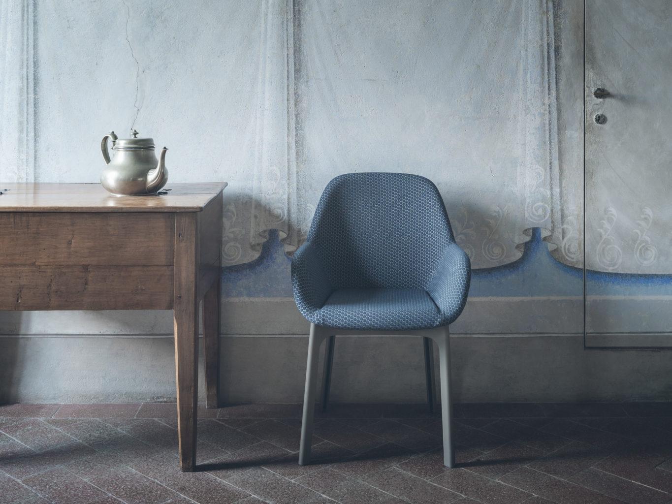 Eco-leather chair | Clap by Kartell