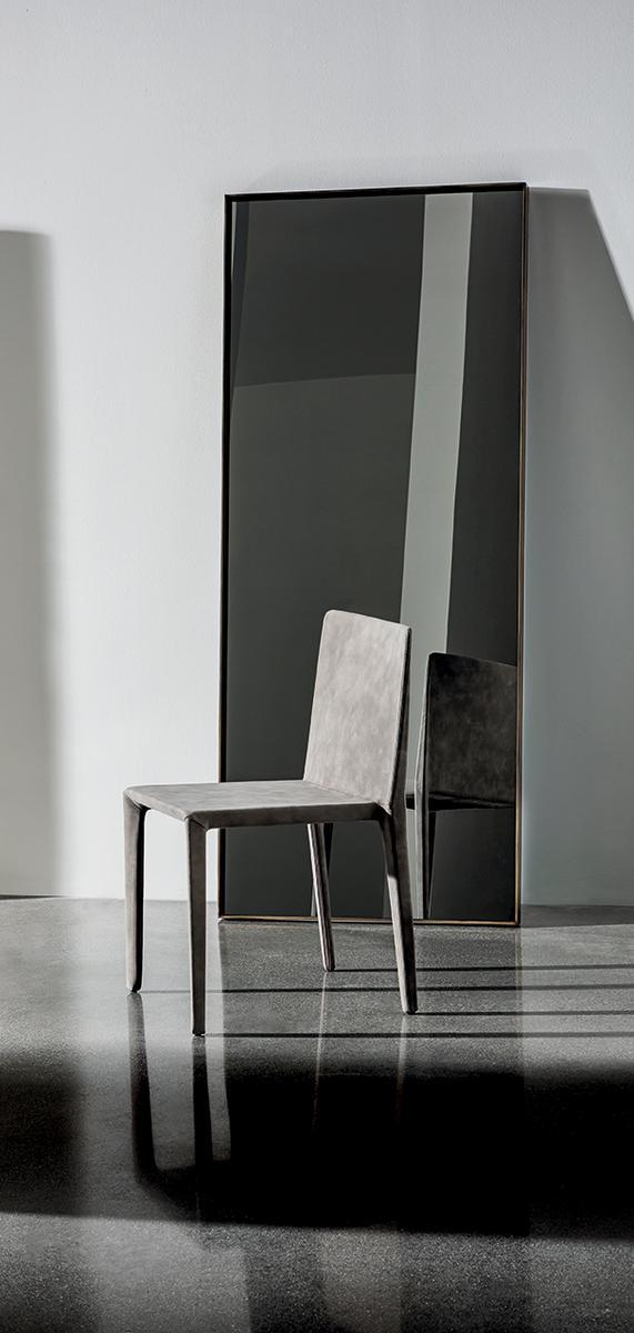 Leather chair | Pura by Sovet