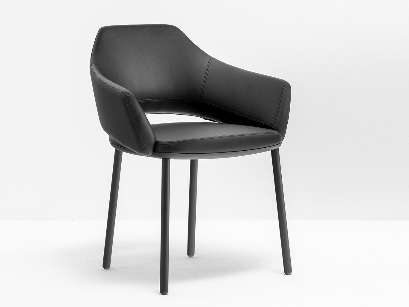Upholstered leather chair with armrests | Vic 646 by Pedrali
