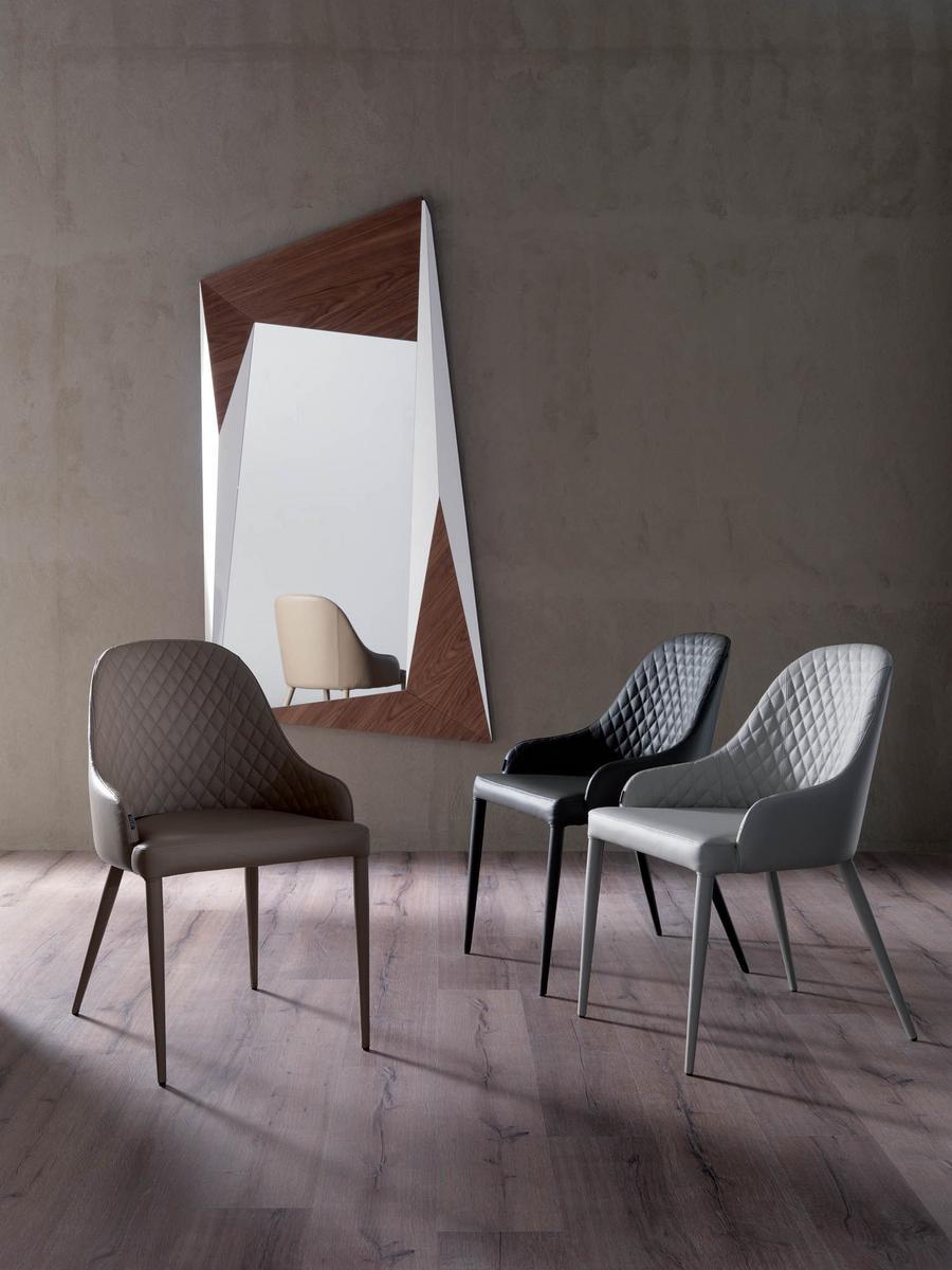 Upholstered leather chair | Betta by Ozzio Italia