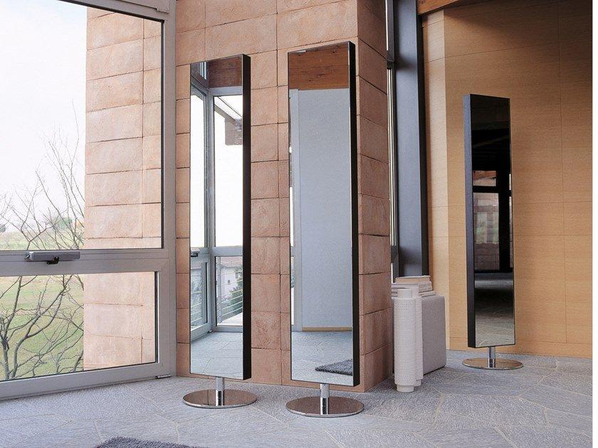 Freestanding swivel mirror | Giocondo by Porada