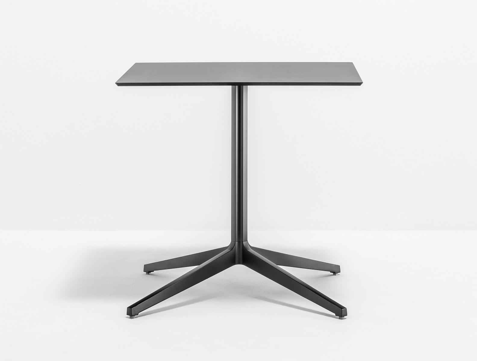 Square aluminium coffee table with 4-star base | Ypsilon 4 4795 by Pedrali