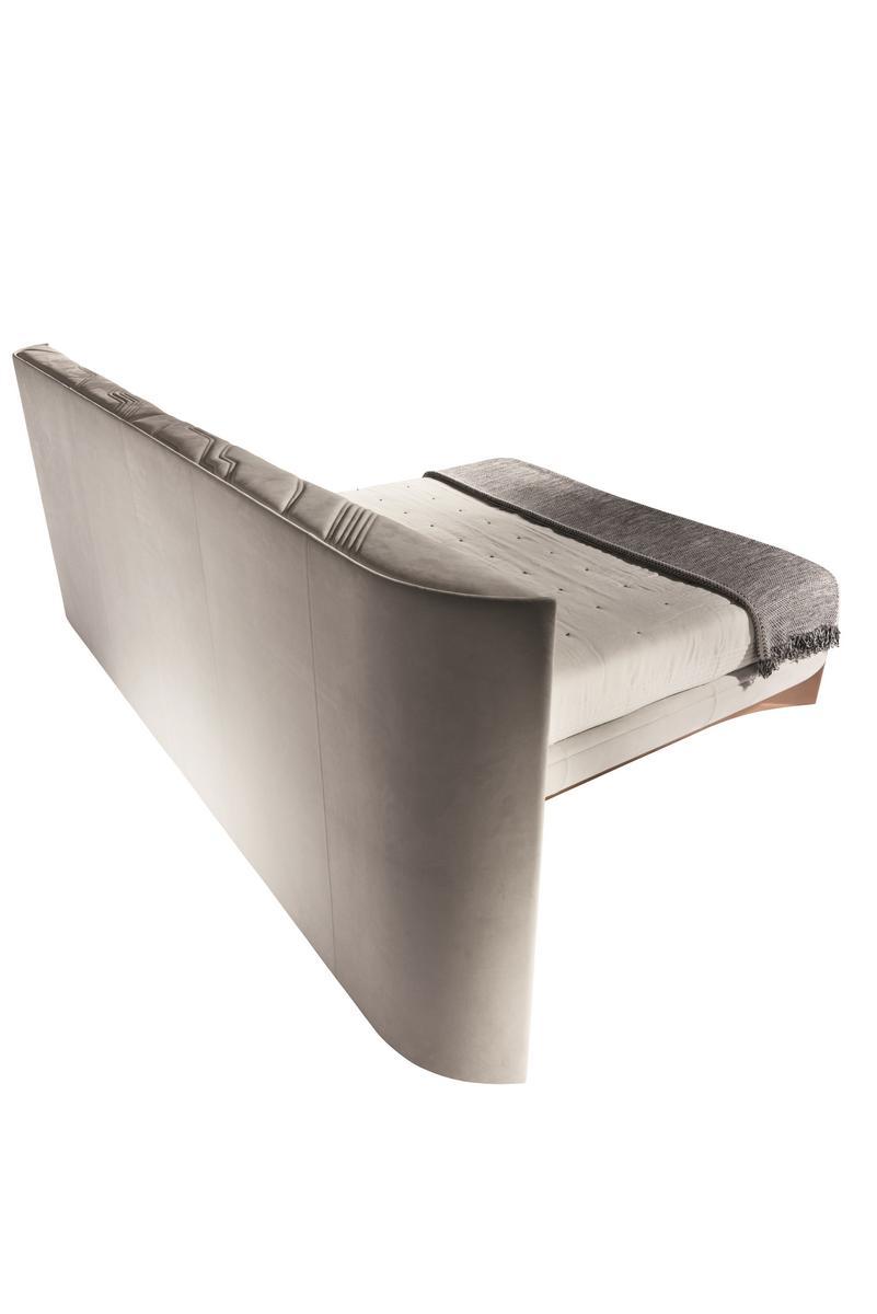 Ebony double bed with upholstered headboard | Ca' Foscari by Visionnair