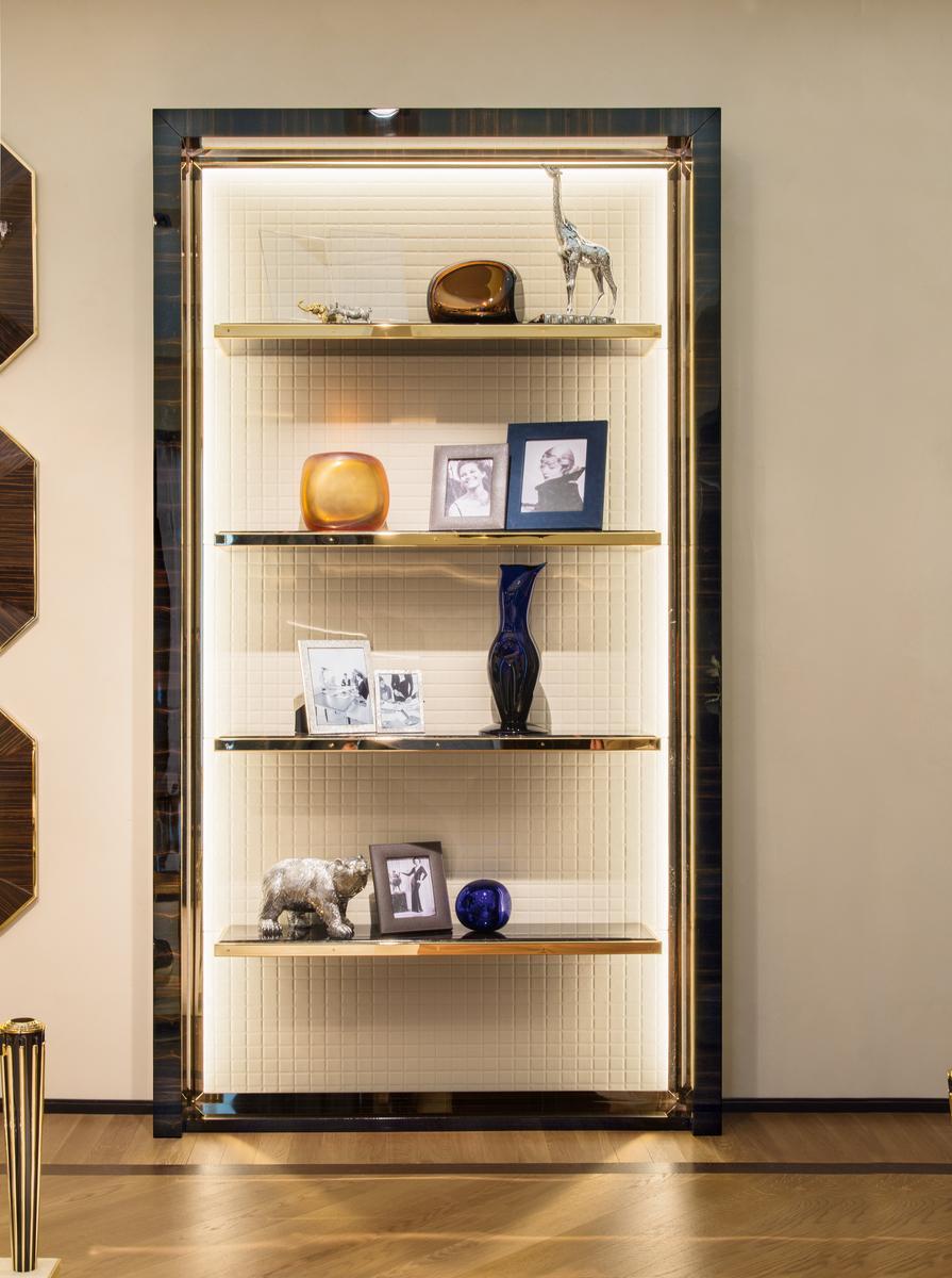 Open bookcase in solid wood and leather | Jade by Bruno Zampa