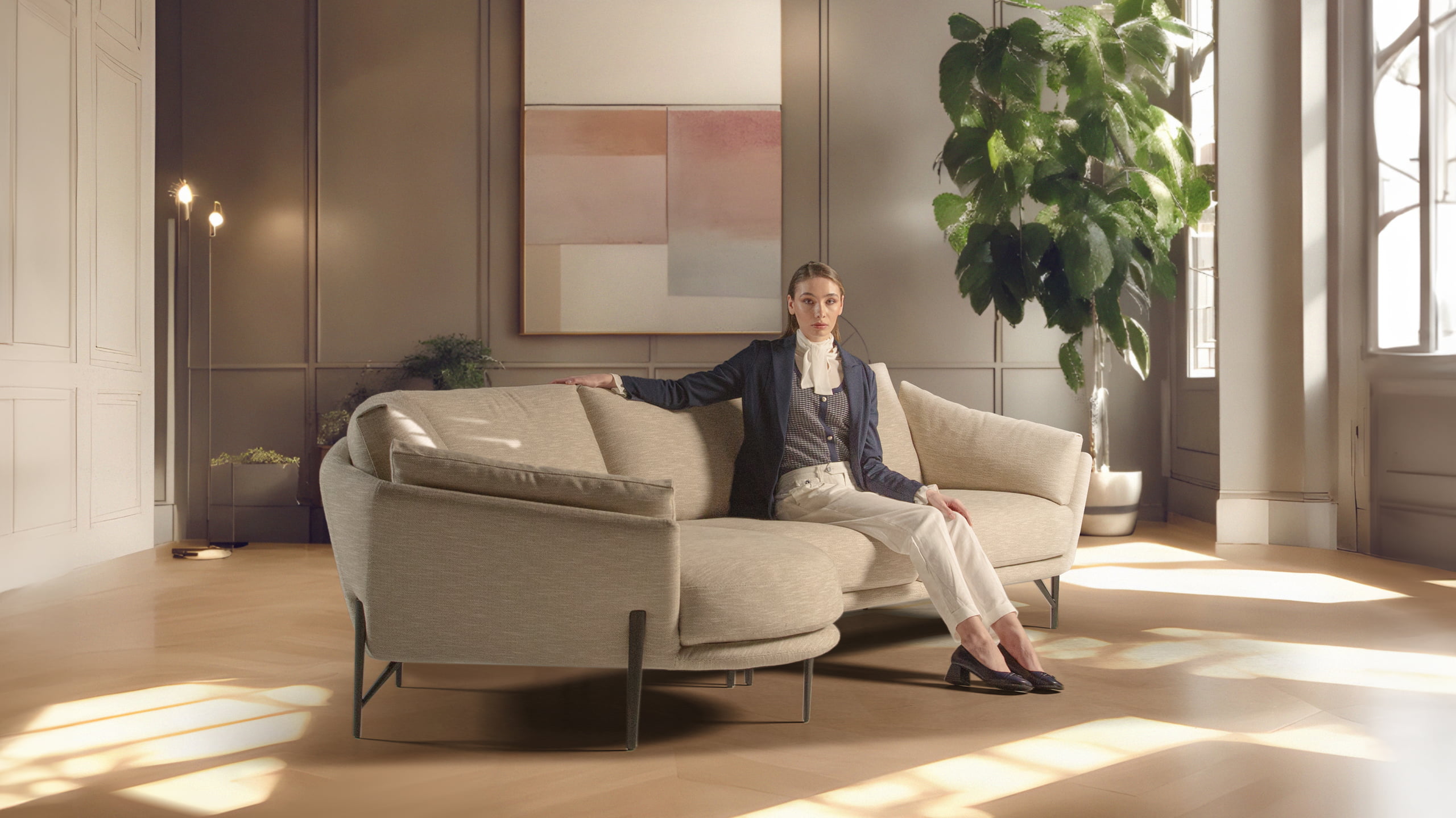 Venere sofa: Essential design, soft cushions, perfect for any space offering comfort and Italian elegance. Available in various sizes, including daybed. | Venere by Calia Italia