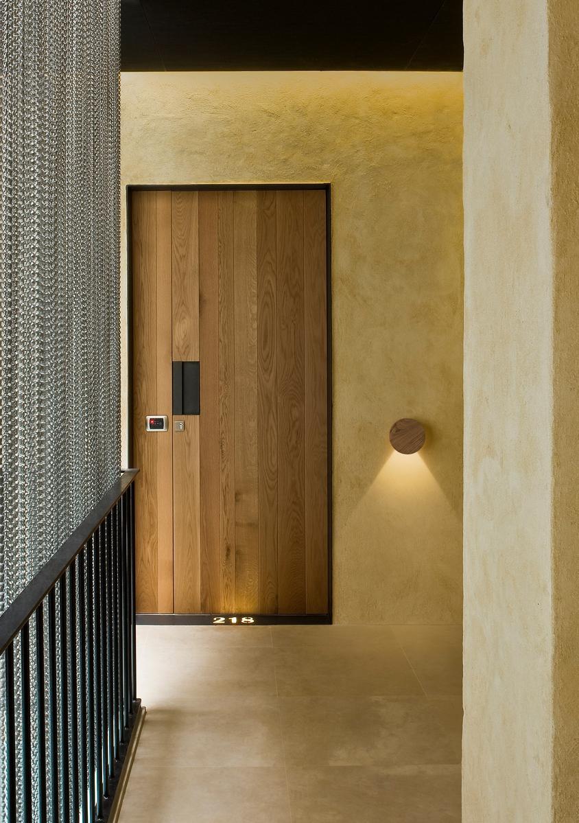 LED adjustable wall lamp | Dots 4670 by Vibia