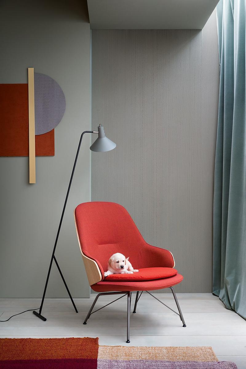 Upholstered easy chair with armrests | Judy by Zanotta