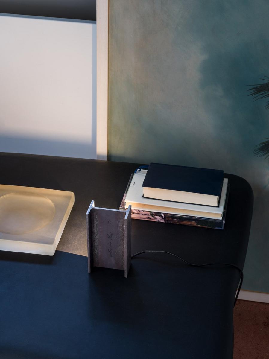 LED metal table lamp | Mini Mais Plus Que Cela Je Ne Peux Pas by Nemo