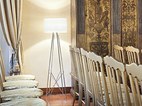 Chrome plated floor lamp | Ray F by Flos
