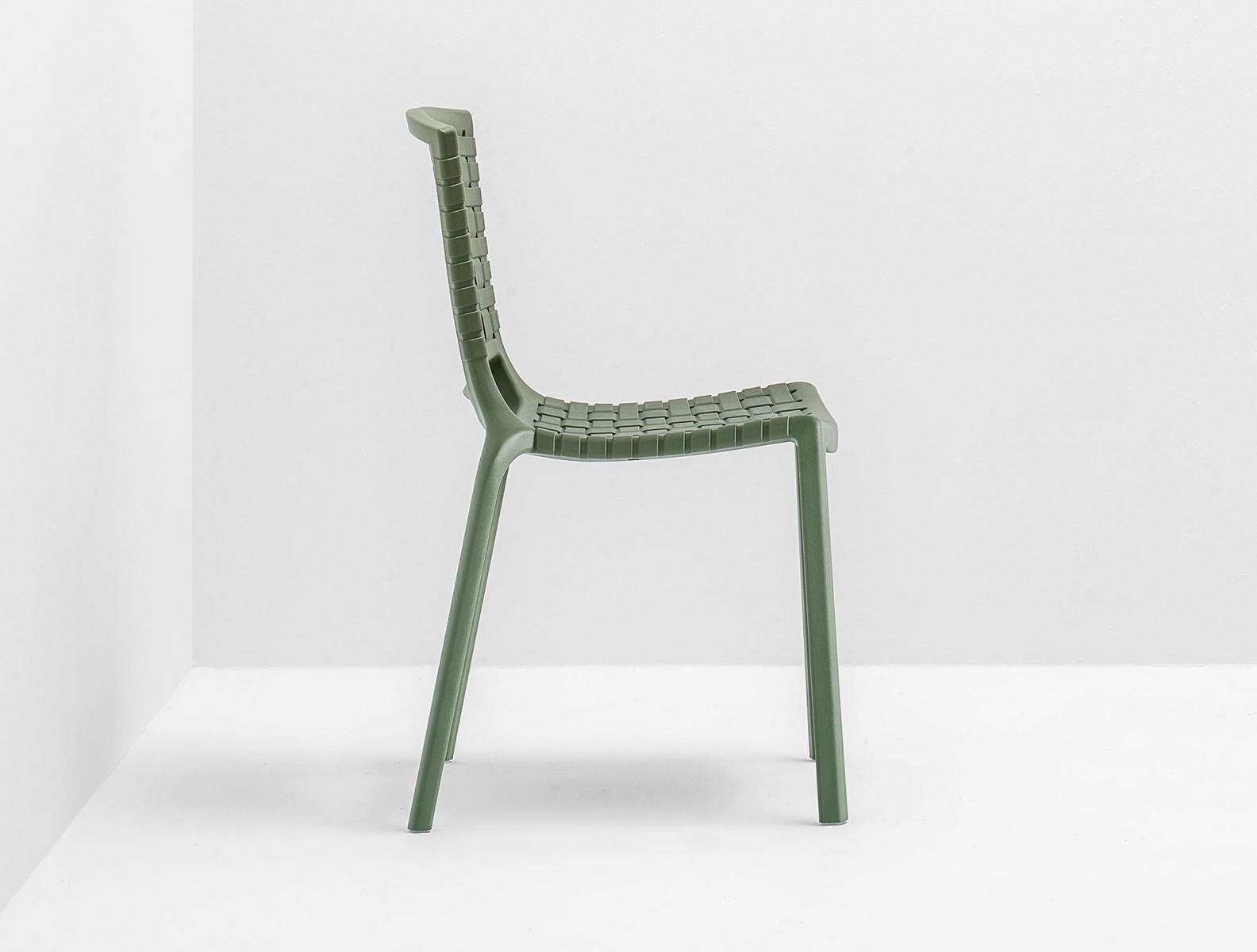 Stackable polypropylene garden chair | Tatami 305 by Pedrali