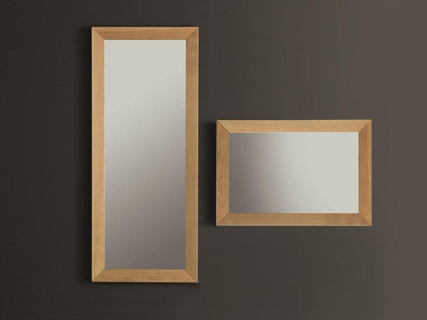 Rectangular wall-mounted framed oak mirror | Noo by Altacorte