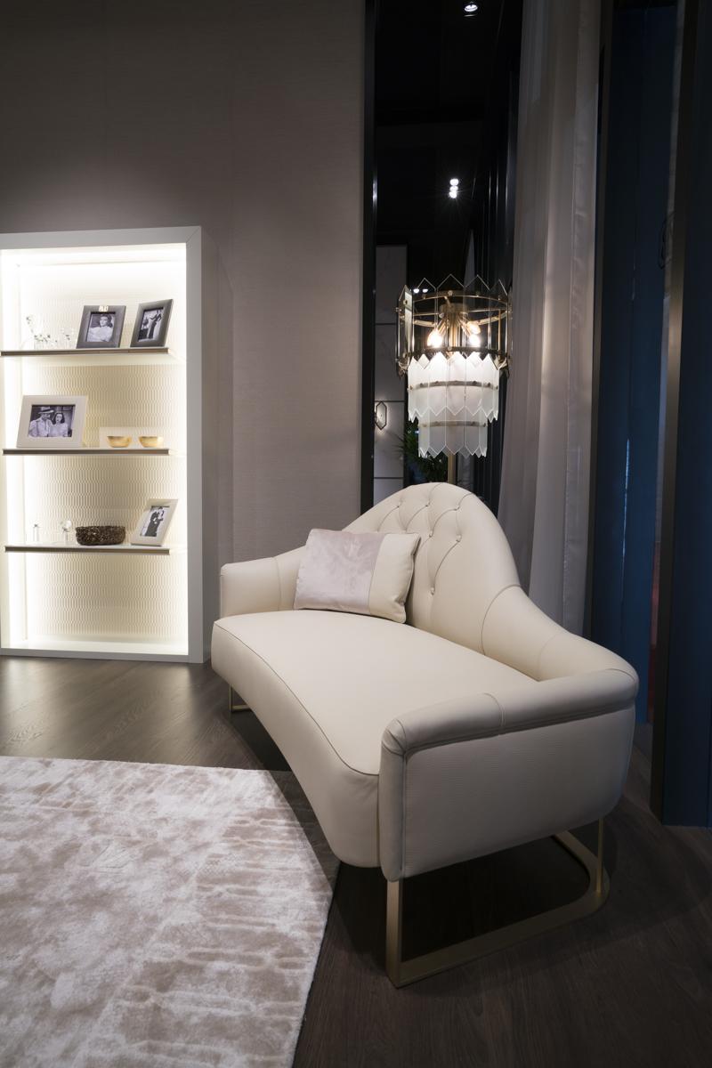 Tufted upholstered fabric day bed | Colette by Bruno Zampa