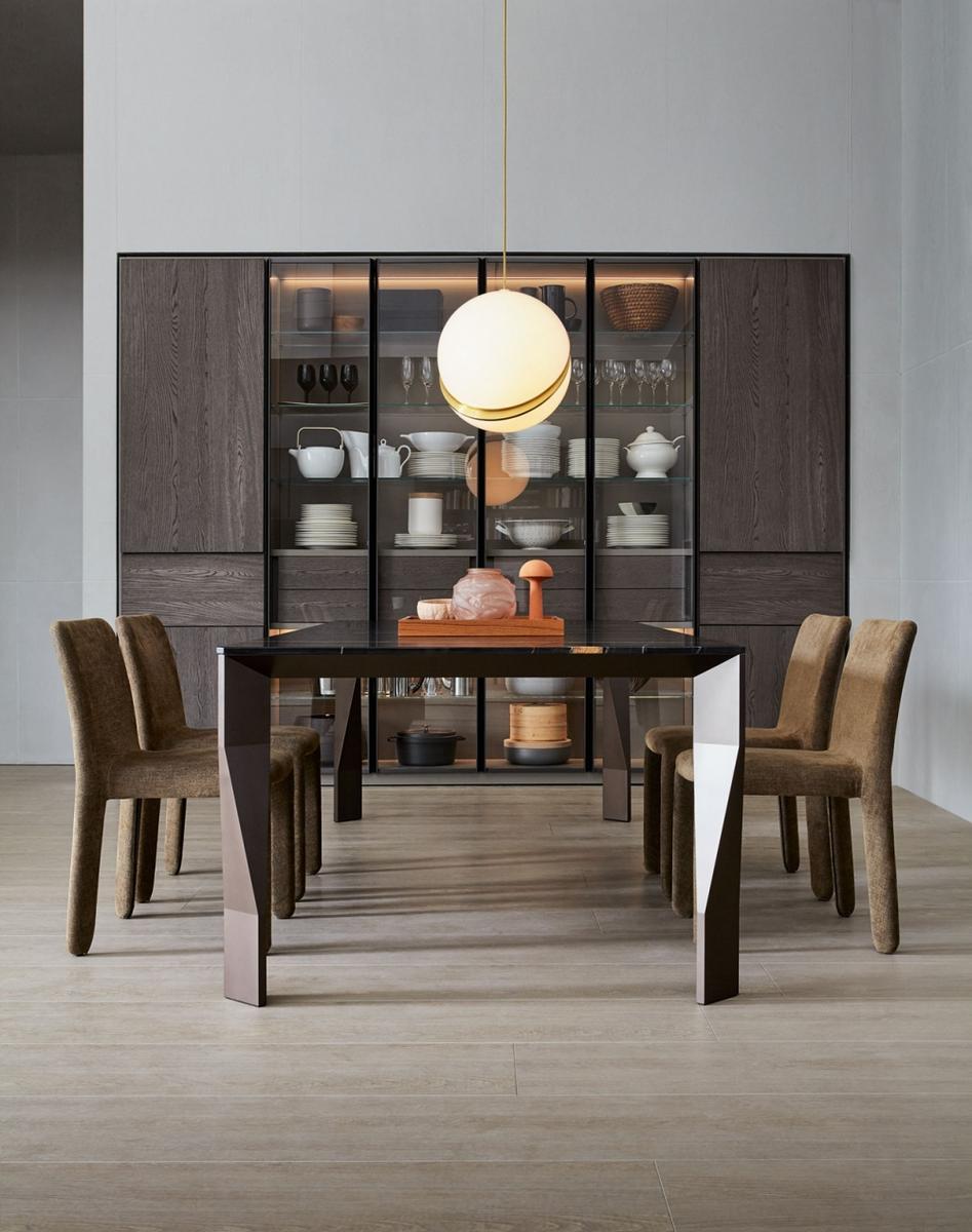 Upholstered fabric chair | Glove-up by Molteni