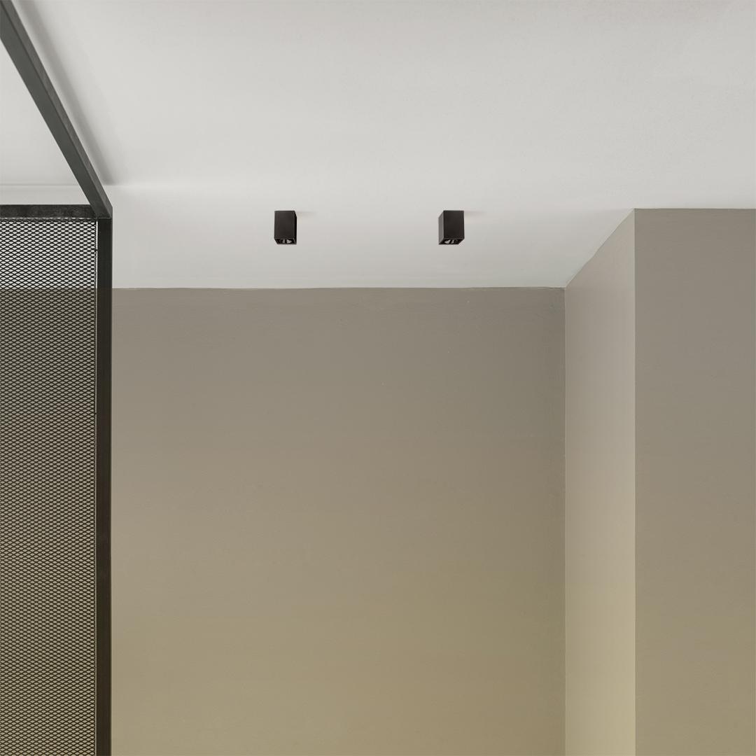 LED aluminium spotlight | Black Foster Surface 1 by Arkoslight
