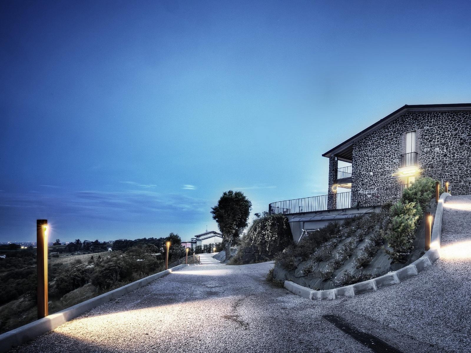 LED bollard light | Spread by Olev