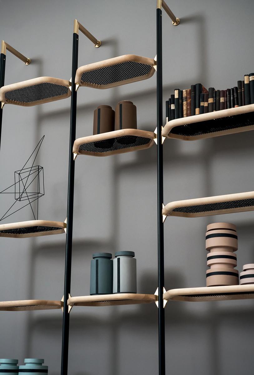 Wall-mounted metal bookcase | Libelle by Baxter