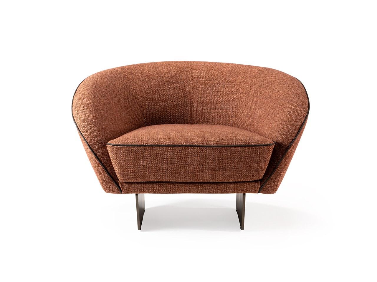 Fabric armchair with armrests | Segno by Reflex