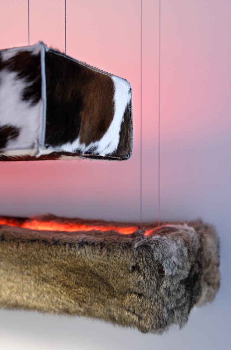 Direct-indirect light cowhide pendant lamp | D-cow by Dark
