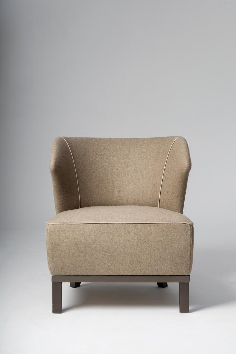 Wool easy chair | La Parigina by Mantellassi 1926