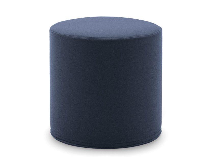 Upholstered round fabric pouf | Basic by Bolzan letti