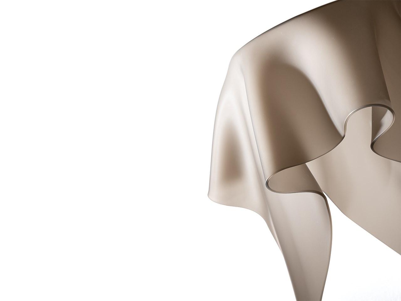 Round glass coffee table | Foulard by Reflex