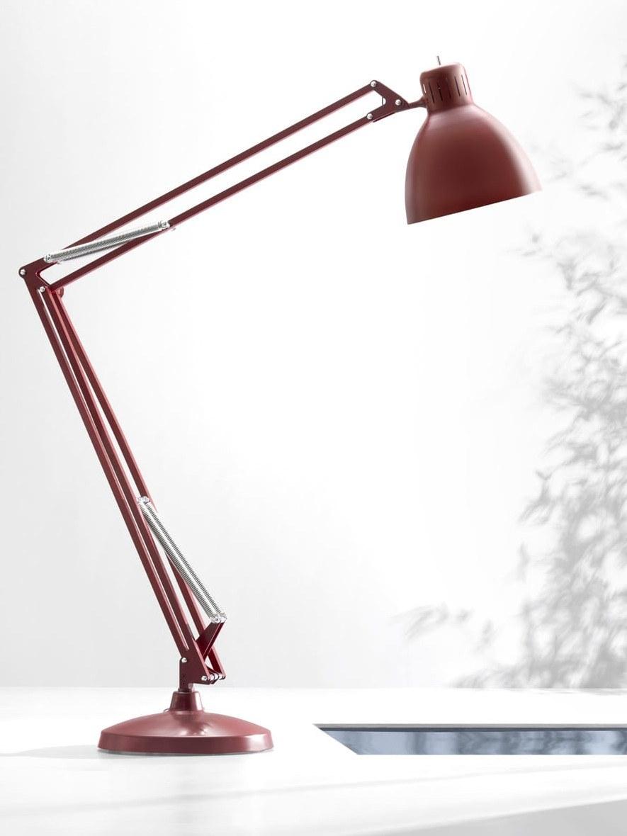 LED adjustable aluminium floor lamp | Jj Great Floor Oudoor by Leucos