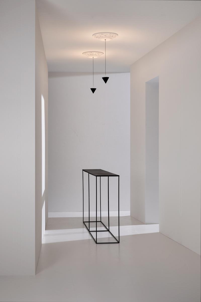 LED plaster and aluminium pendant lamp | Moonbloom by Karman