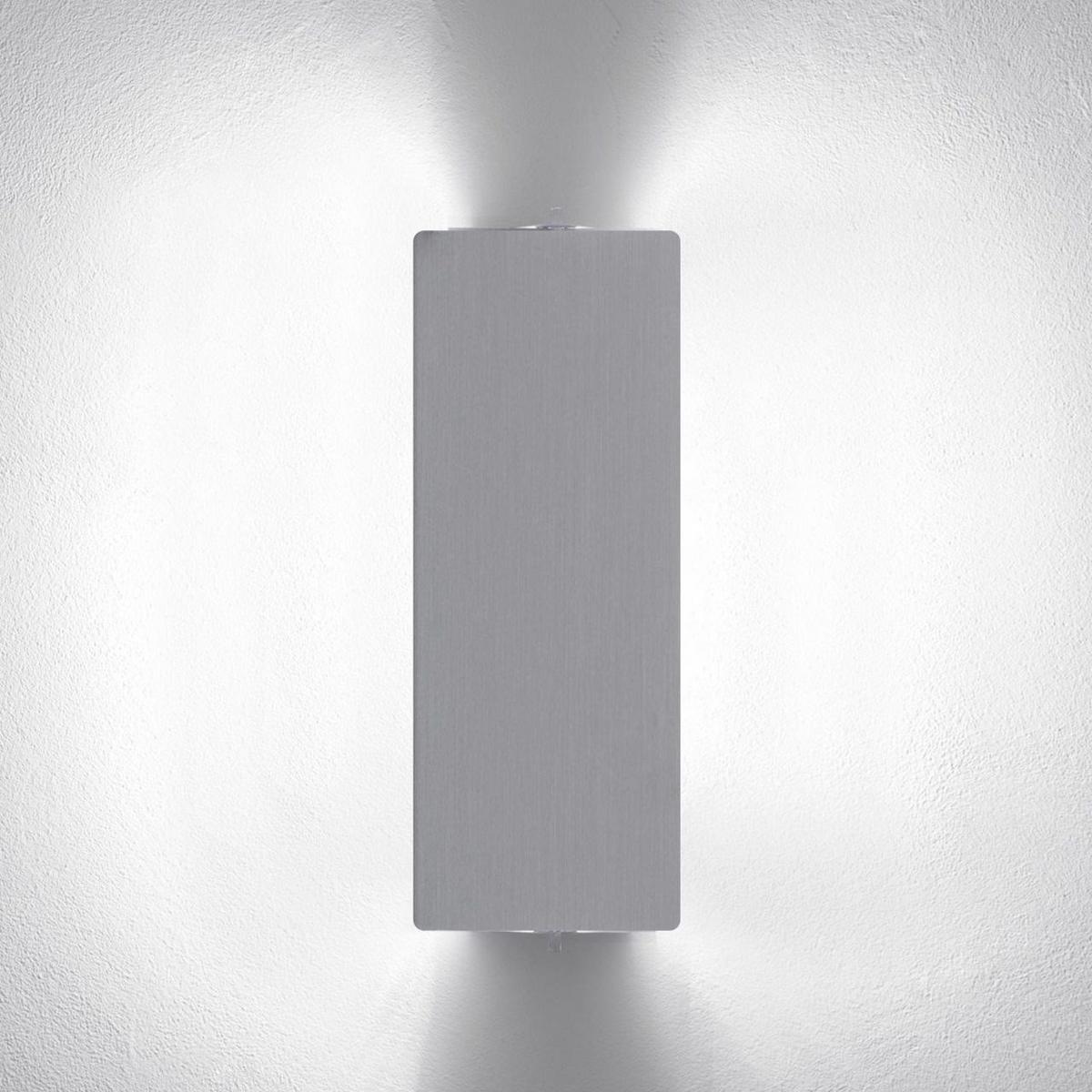 Adjustable aluminium wall light | Applique À Volet Pivotant Double by Nemo
