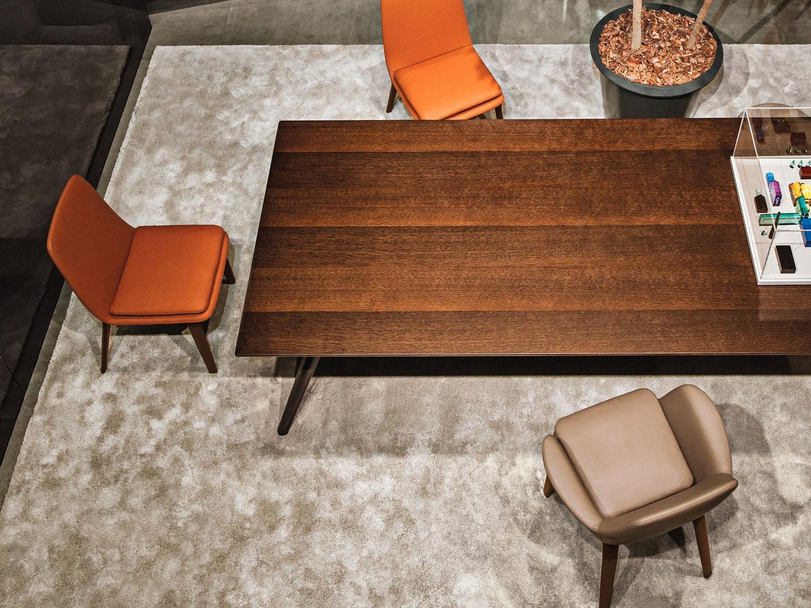 Table | Evans by Minotti