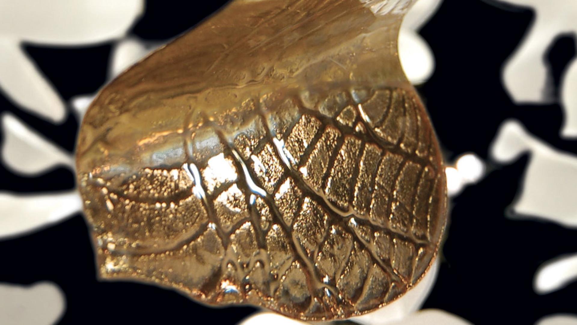 LED etched glass pendant lamp | Leaf by Reflex