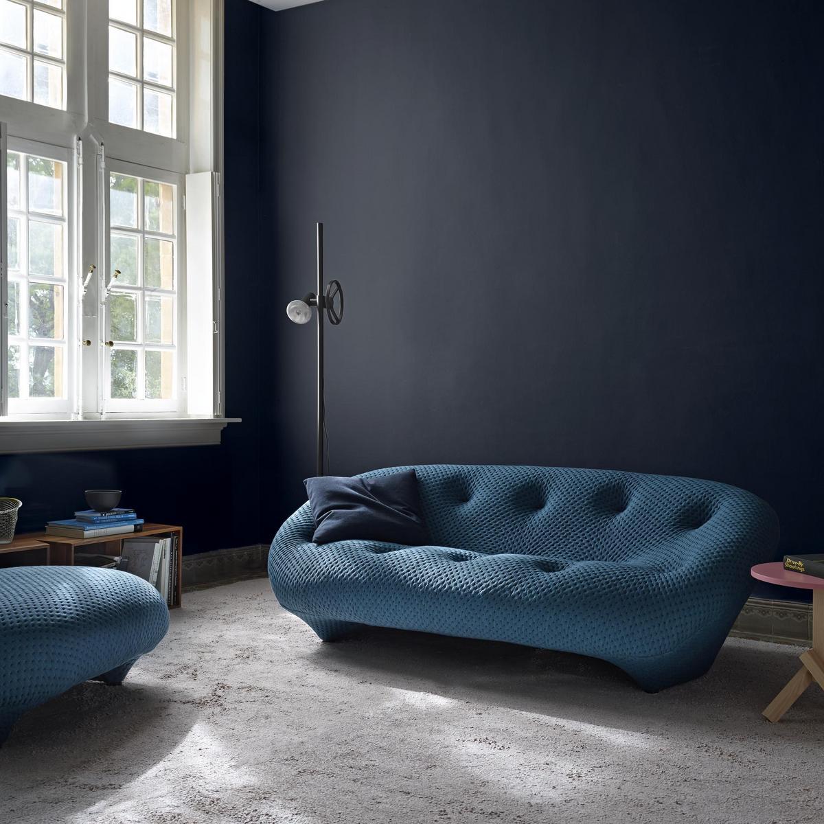 Tufted 3 seater fabric sofa | Ploum by Ligne Roset